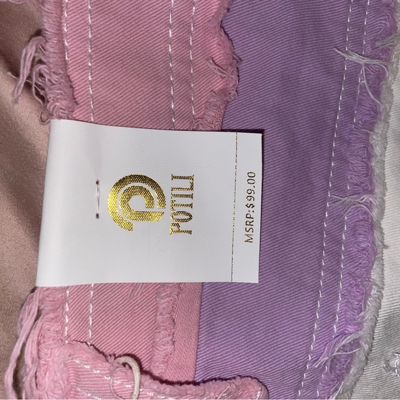 Jean Shorts NWT - Picture 2 of 4